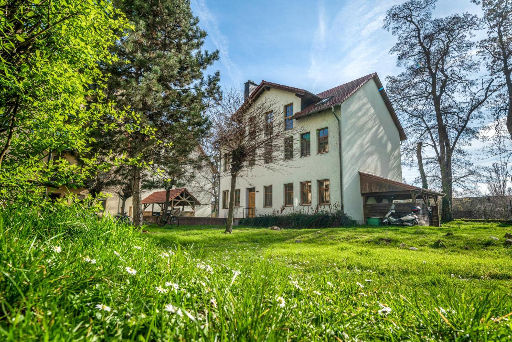 Lehastays - Apartments Buckau 16A I Kueche I Smart Tv Mit Netflix I Toller Innenhof Maagdenburg Buitenkant foto