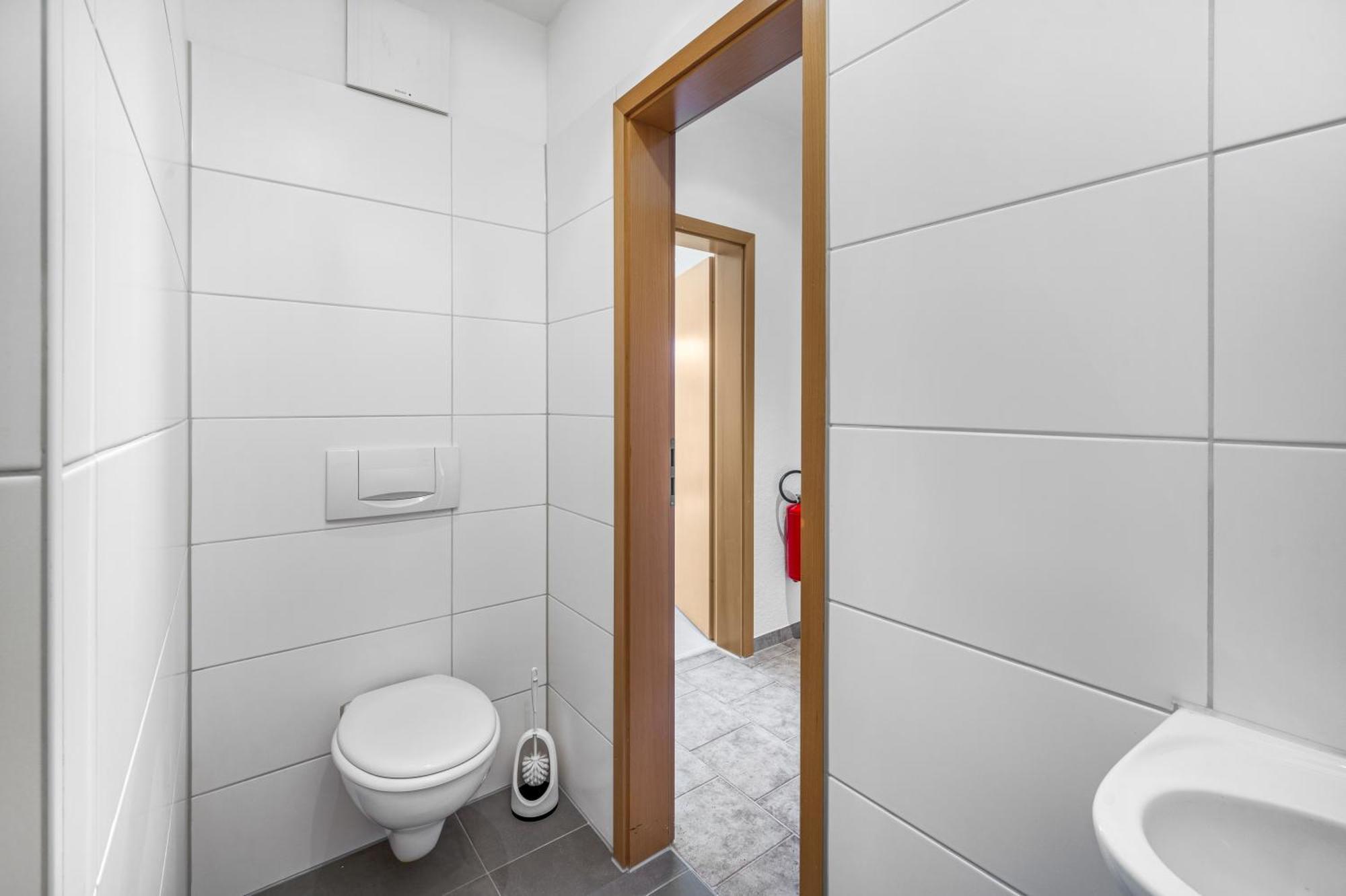 Lehastays - Apartments Buckau 16A I Kueche I Smart Tv Mit Netflix I Toller Innenhof Maagdenburg Buitenkant foto