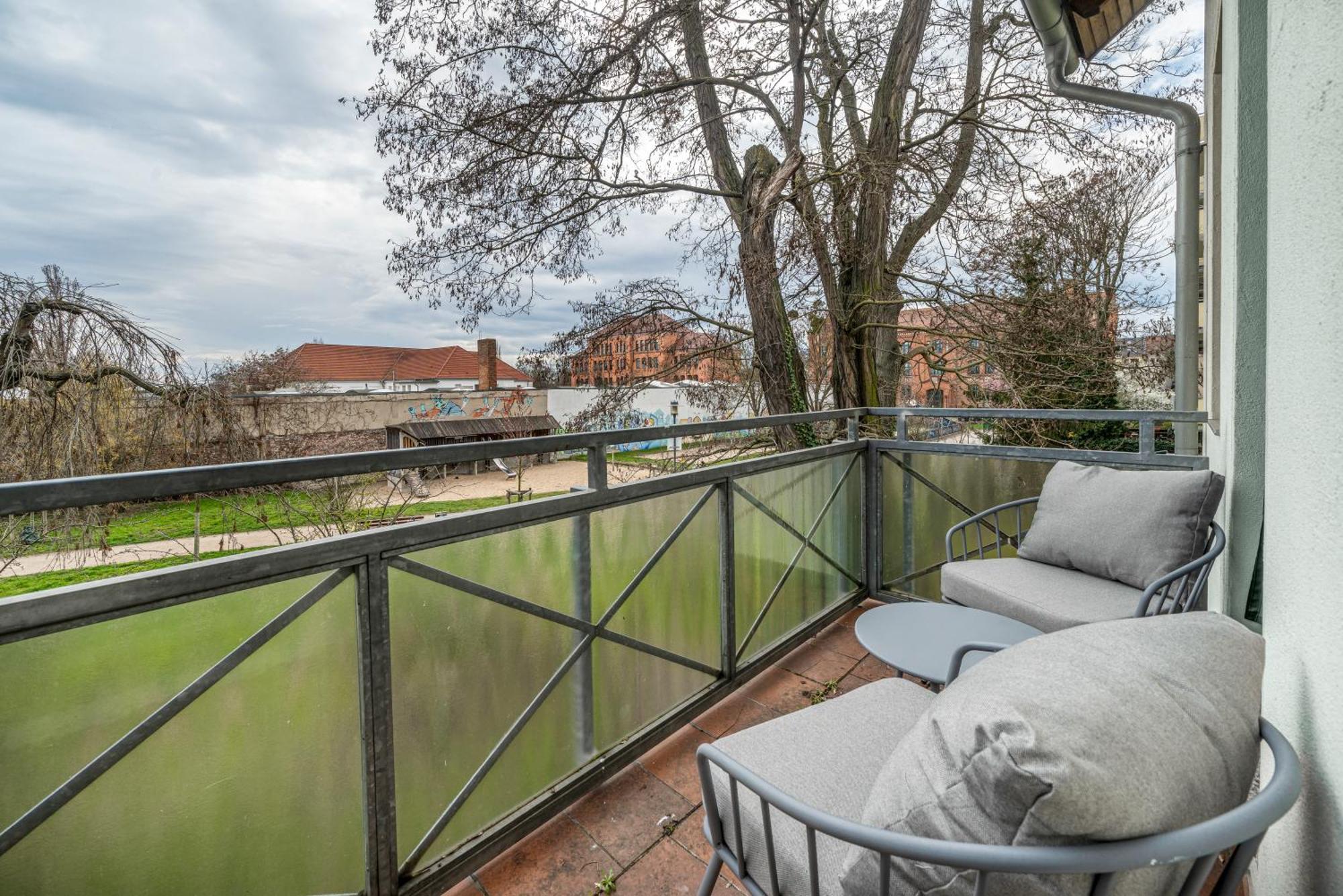 Lehastays - Apartments Buckau 16A I Kueche I Smart Tv Mit Netflix I Toller Innenhof Maagdenburg Buitenkant foto