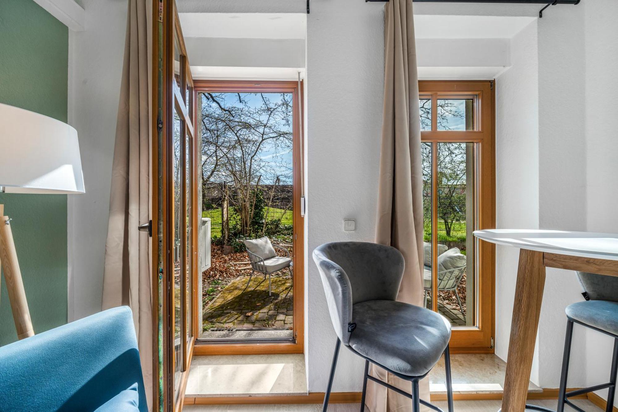 Lehastays - Apartments Buckau 16A I Kueche I Smart Tv Mit Netflix I Toller Innenhof Maagdenburg Buitenkant foto